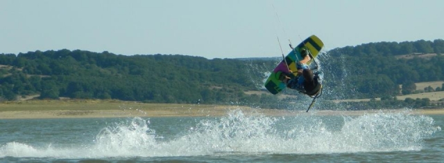 salto de kitesurf
